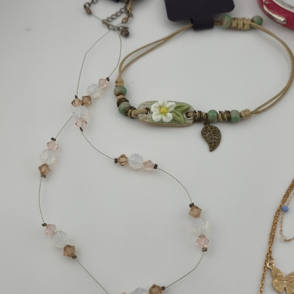 Mystery Jewelry Lot | Bulk Gift Bundle | Reseller Treasure Hunt Fun - Picture 2 of 6